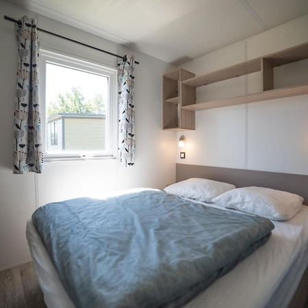 Camping Du Sevron Saint-Etienne-du-Bois  Eksteriør billede