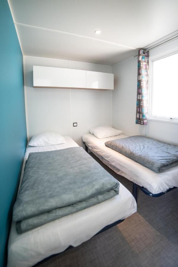 Camping Du Sevron Saint-Etienne-du-Bois  Eksteriør billede