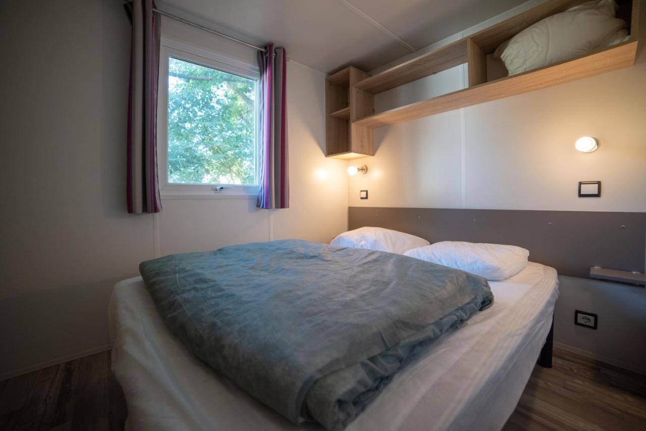 Camping Du Sevron Saint-Etienne-du-Bois  Eksteriør billede